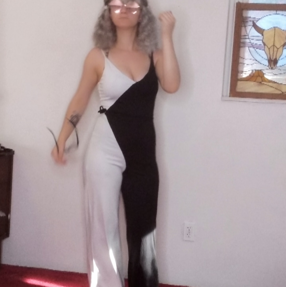 Jumpsuit - Picture 2 of 5